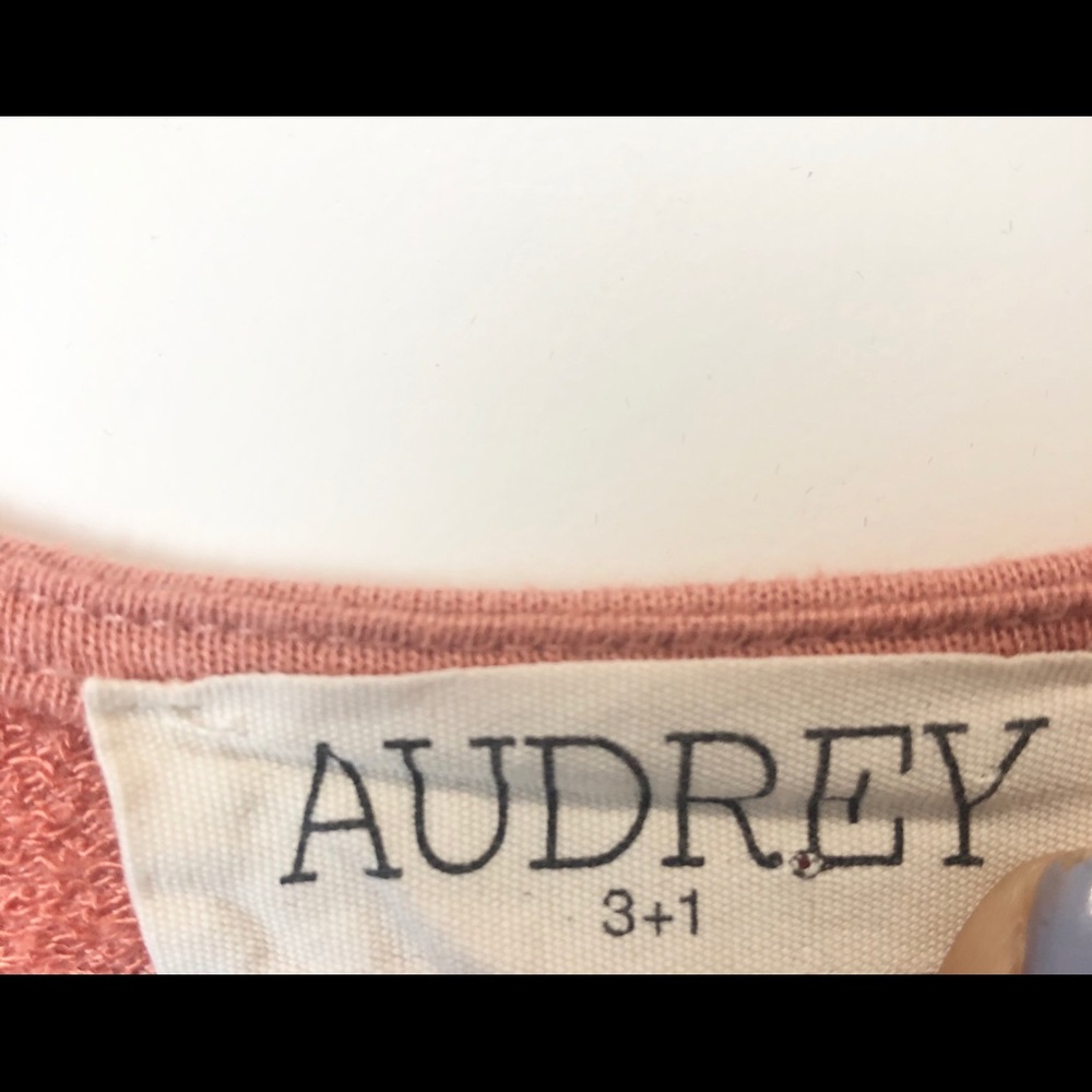 🎀Audrey 3 + 1 Dusty Rose Pink Romper - Picture 3 of 3